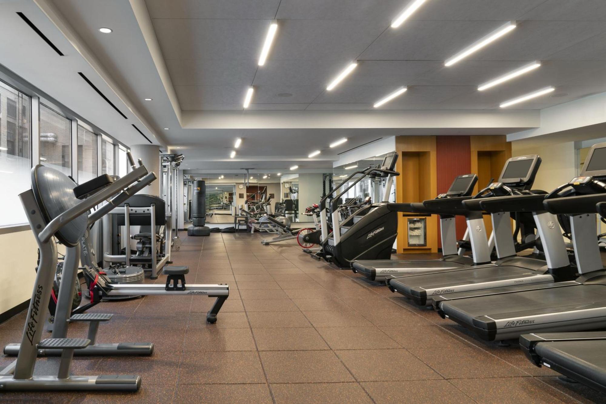 Residence Inn By Marriott Chicago Downtown Magnificent Mile Exterior foto