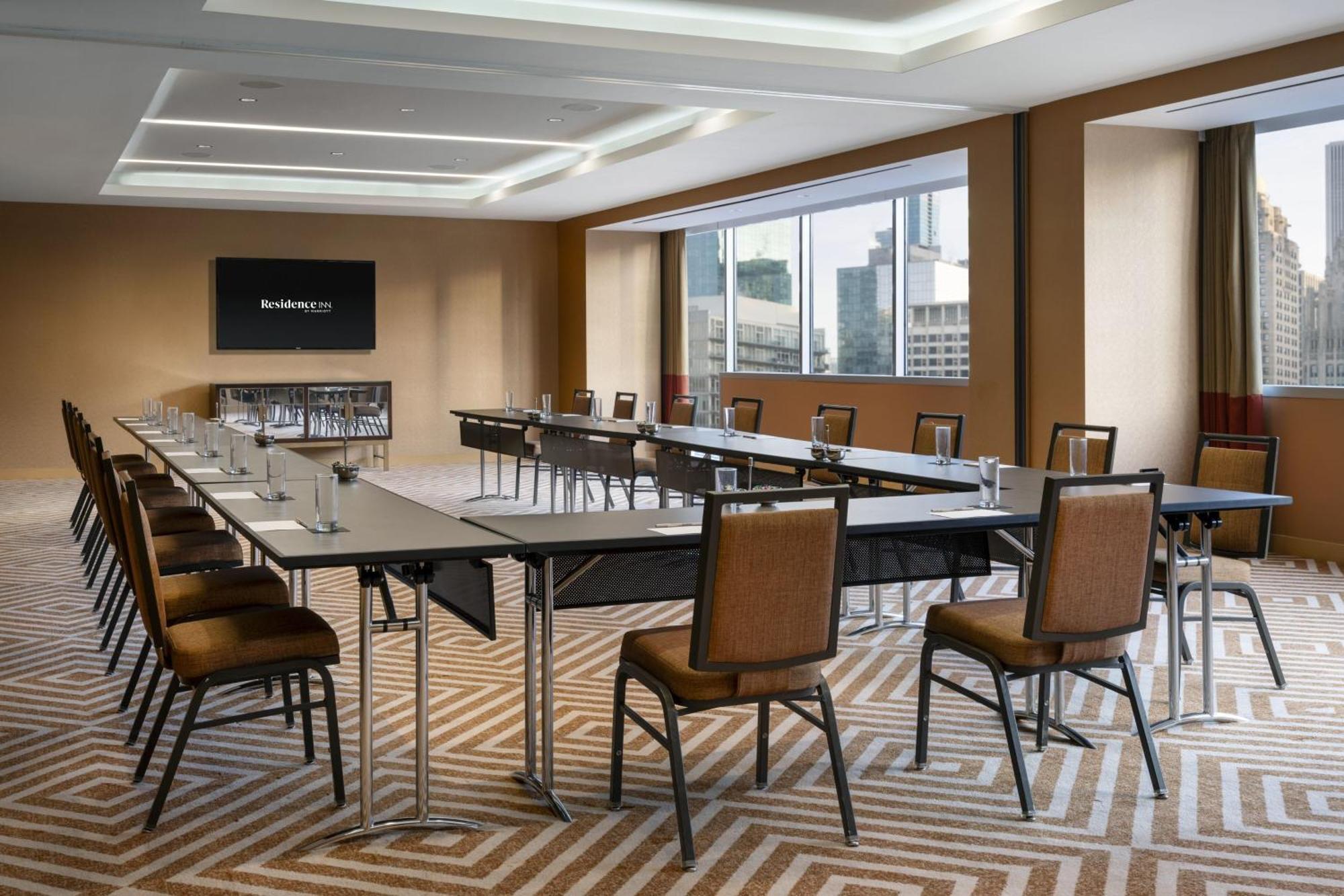 Residence Inn By Marriott Chicago Downtown Magnificent Mile Exterior foto